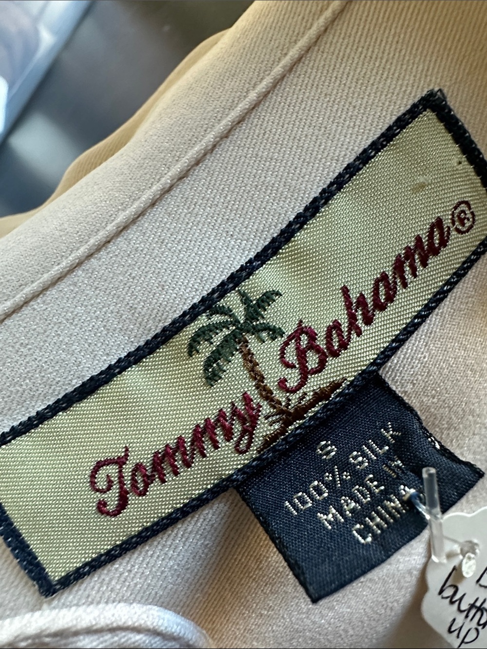 Tommy Bahama Light Cream Shirt Men’s 100% Silk Size S